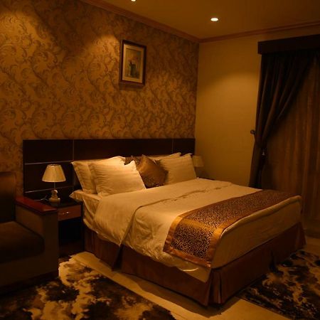 Pearl Palace Hotel Suits マディーナ エクステリア 写真