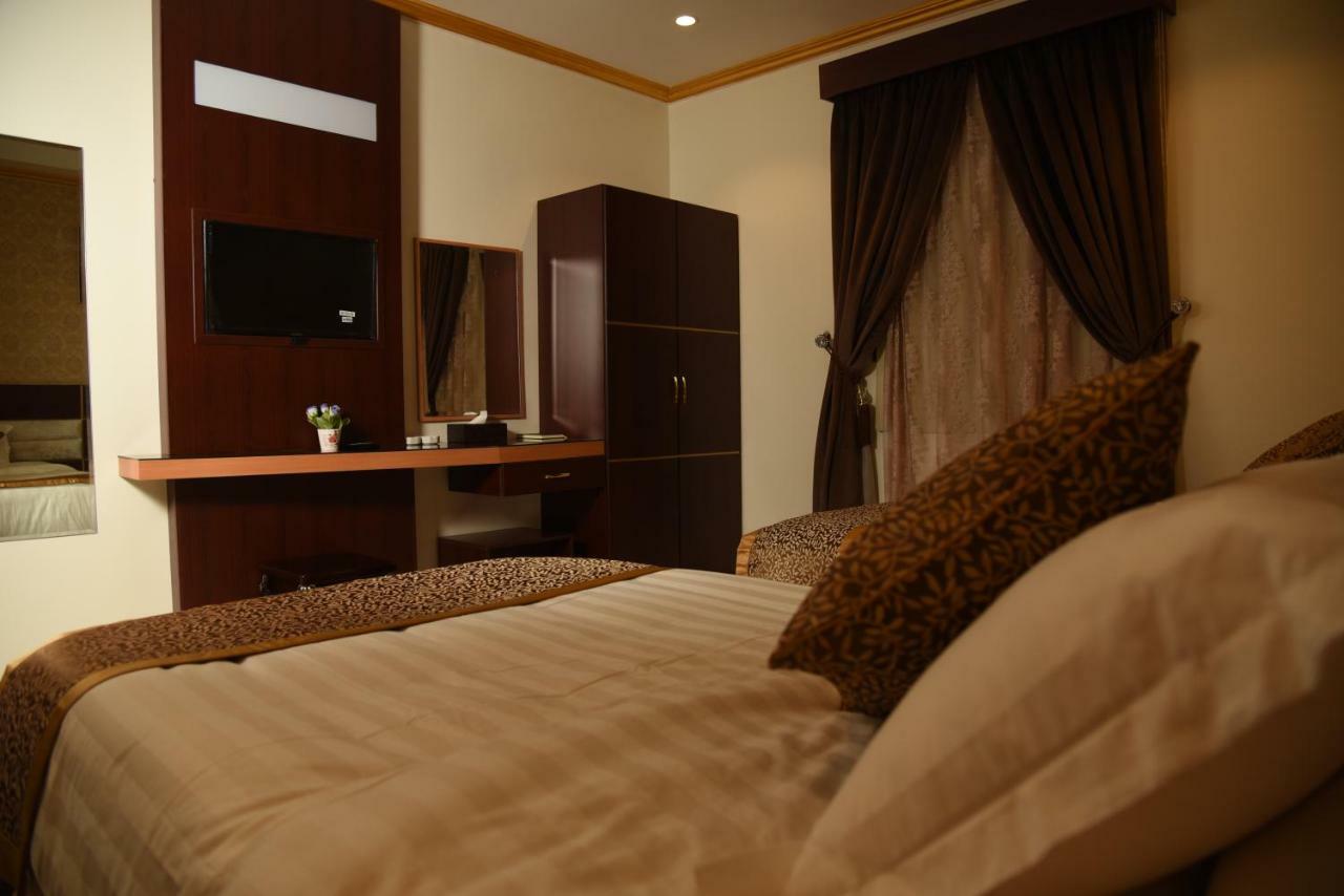 Pearl Palace Hotel Suits マディーナ エクステリア 写真