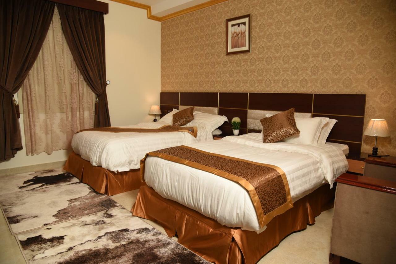 Pearl Palace Hotel Suits マディーナ エクステリア 写真