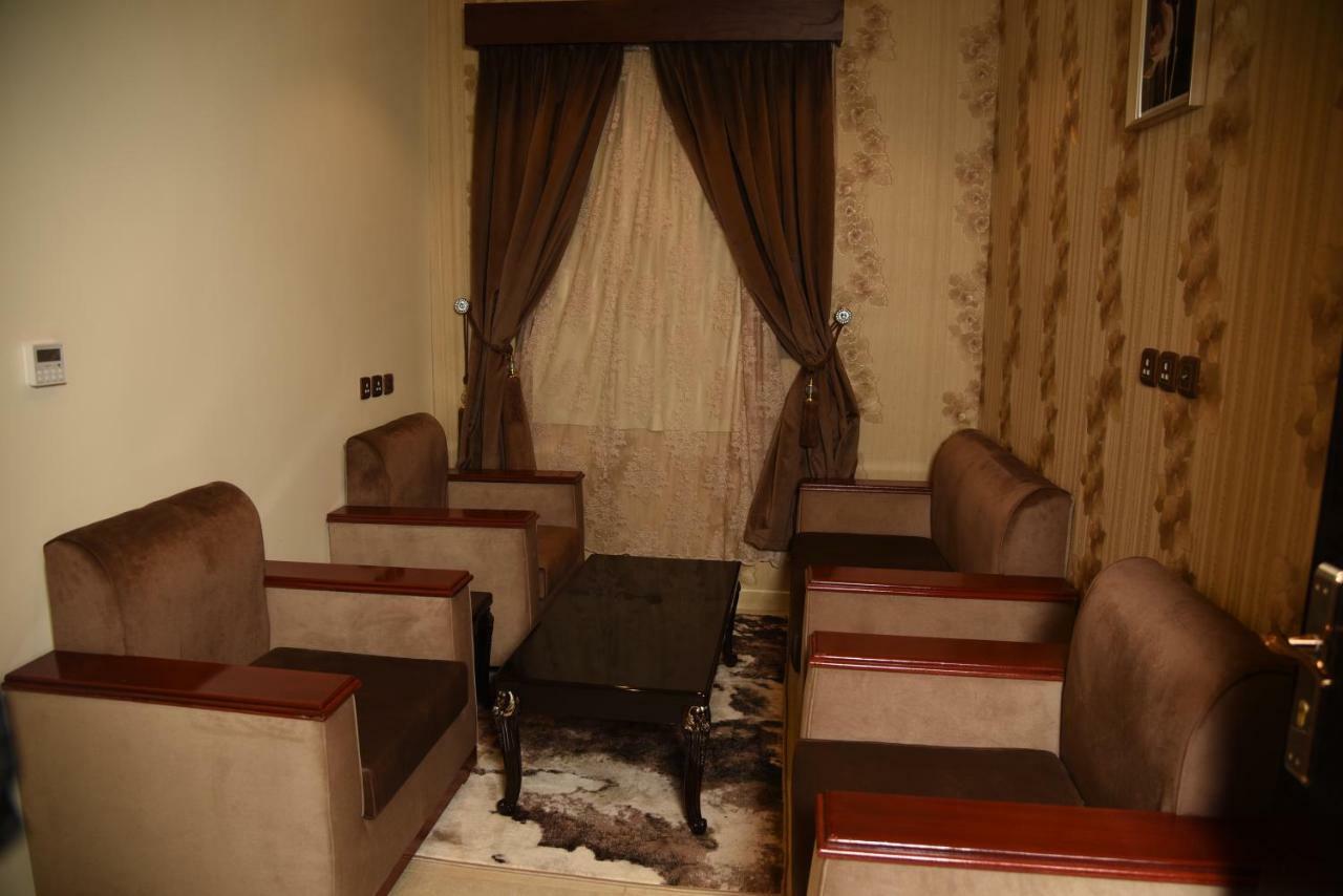 Pearl Palace Hotel Suits マディーナ エクステリア 写真